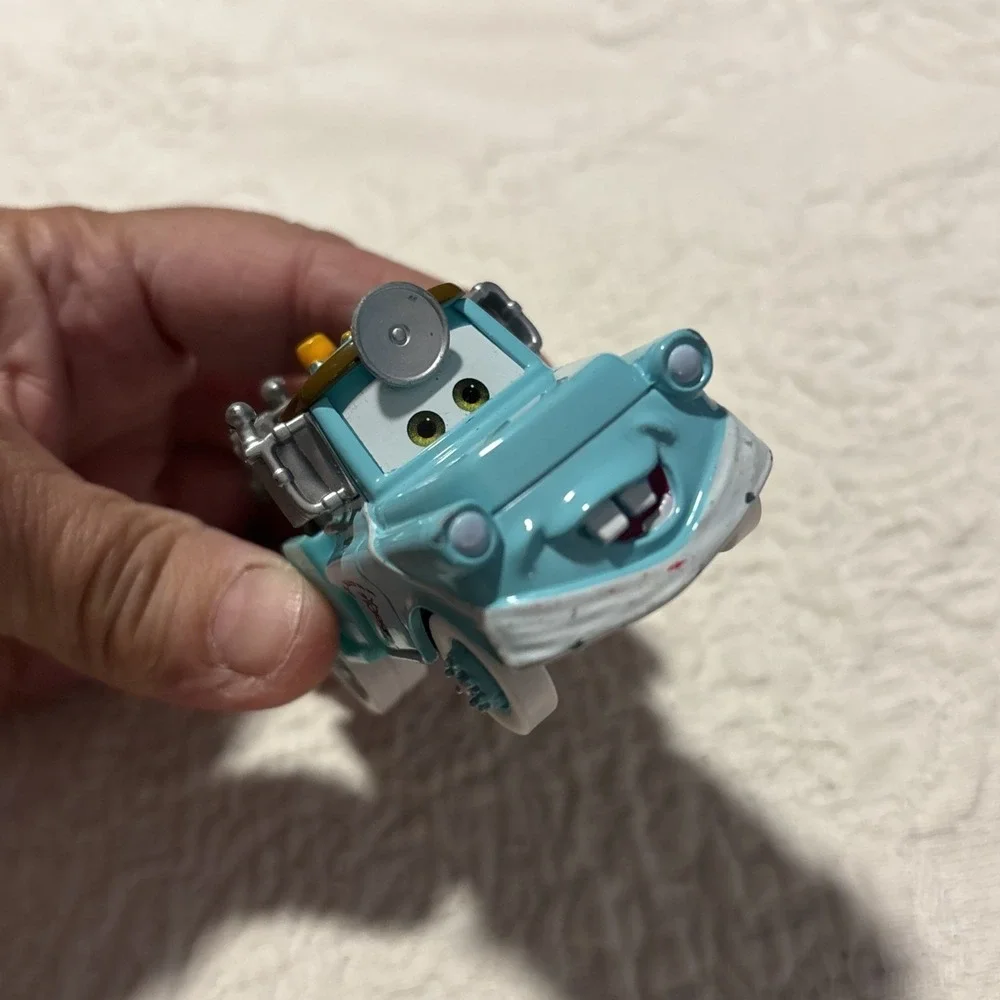 Dr. Mater Tow Truck Pixar Cars Disney Shorts Metal